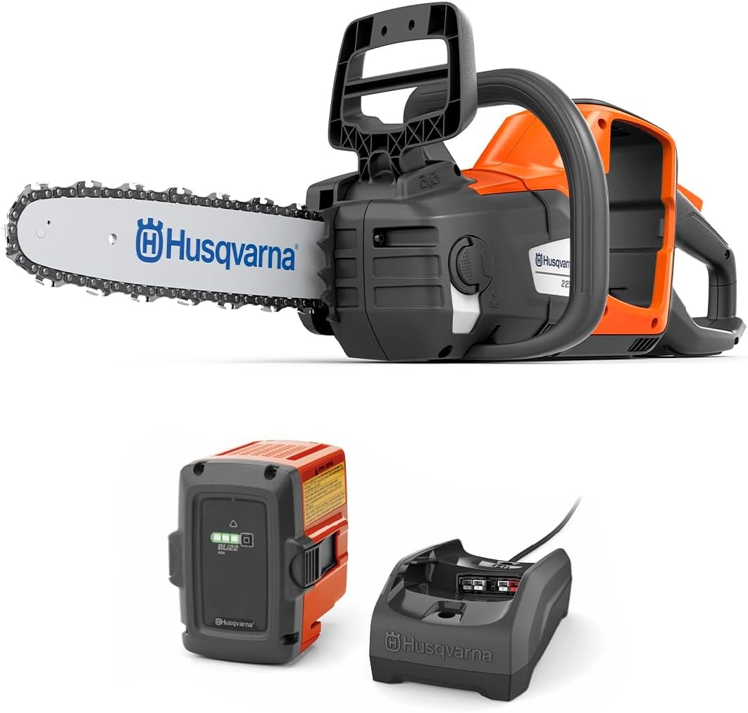 Husqvarna Power Axe 225i Review: A Lightweight but Capable 14-Inch Cordless Chainsaw